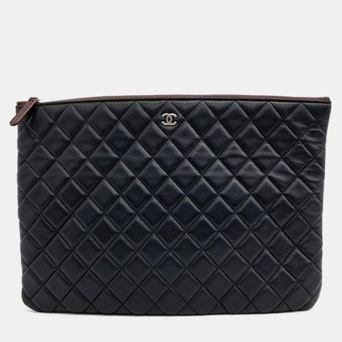 Lambskin Quilted Large Pouch - Chanel - Modalova