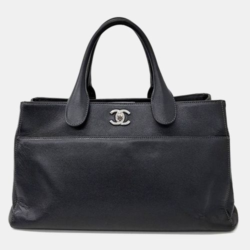 Chanel Black Leather Medium Executive Cerf Tote Bag - Chanel - Modalova