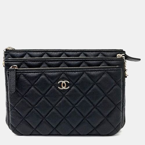 Chanel Black Caviar Leather Trio Cosmetic Case - Chanel - Modalova