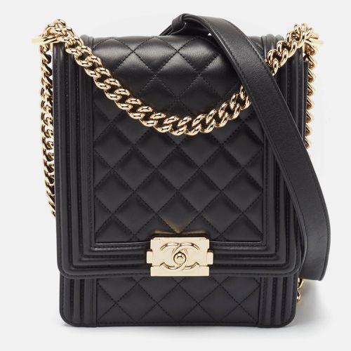 Quilted Leather North South Boy Bag - Chanel - Modalova