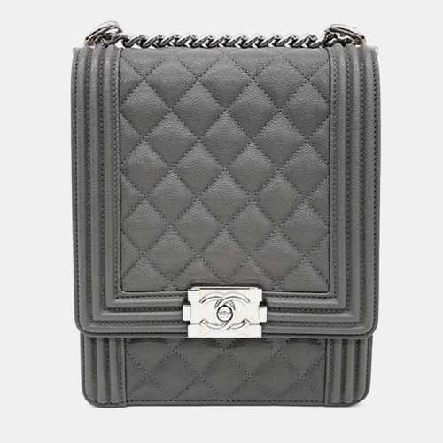 Chanel Grey Caviar Leather Boy Flap Bag - Chanel - Modalova