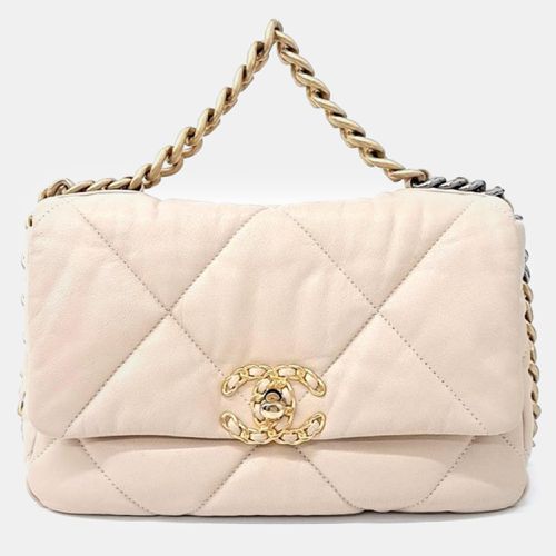 Chanel Beige Leather Small 19 Flap Bag - Chanel - Modalova