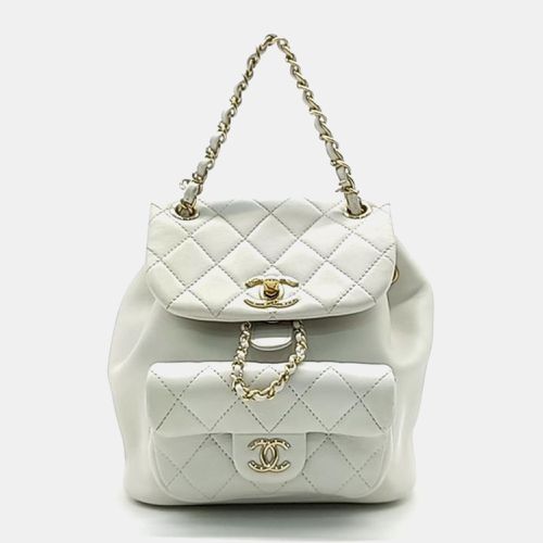 White Quilted Leather Duma Small Backpack - Chanel - Modalova