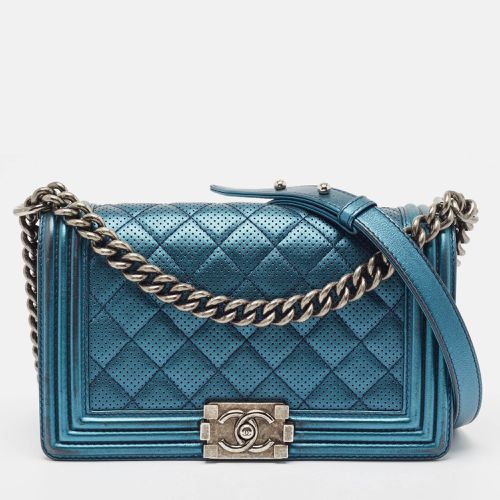 Chanel Metallic Blue Perforated Quilted Leather Medium Boy Flap Bag - Chanel - Modalova