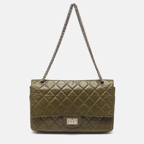 Olive Quilted Aged Leather Reissue 2.55 Classic 227 Flap Bag - Chanel - Modalova