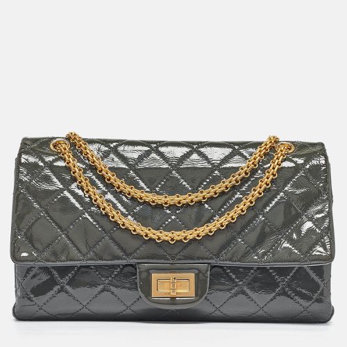 Chanel Grey Quilted Aged Patent Leather Classic 227 Reissue 2.55 Flap Bag - Chanel - Modalova