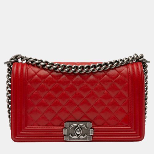 Chanel Red Medium Lambskin Boy Flap - Chanel - Modalova