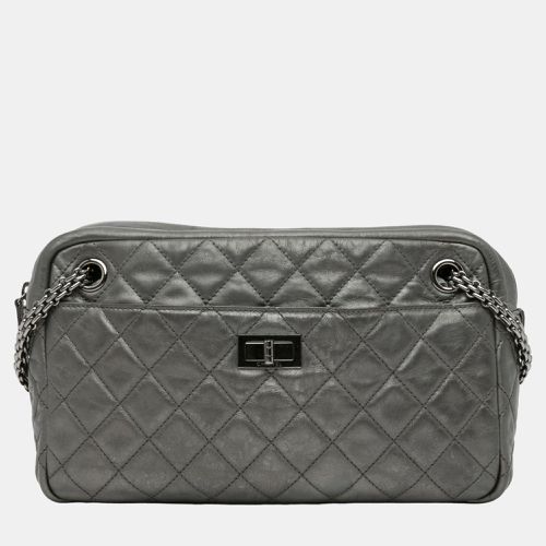 Chanel Silver Metallic Calfskin Reissue Zipped Shoulder Bag - Chanel - Modalova