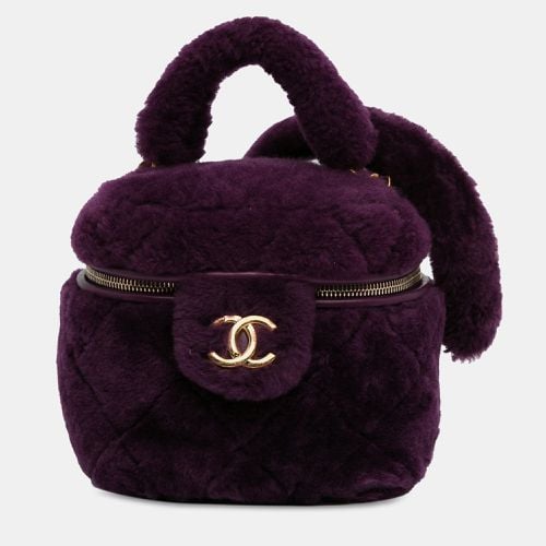 Small Quilted Shearling Vanity Case - Chanel - Modalova