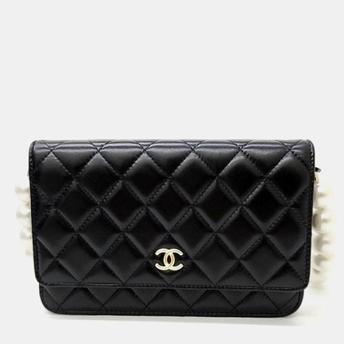 Leather Pearl WOC Mini Cross Bag - Chanel - Modalova