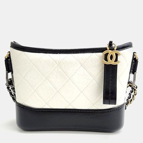 White Leather Gabrielle Small Hobo Bag - Chanel - Modalova