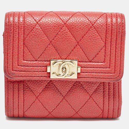 Chanel Red Quilted Caviar Leather Boy Compact Wallet - Chanel - Modalova