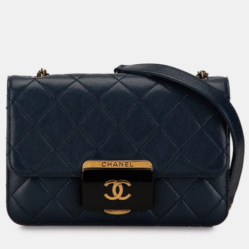 Chanel Blue Leather Mini Beauty Lock Flap Shoulder Bag - Chanel - Modalova