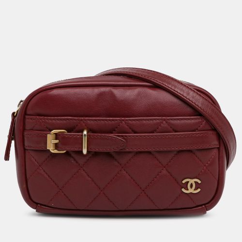 Chanel Small Quilted Lambskin Buckle Camera Bag - Chanel - Modalova