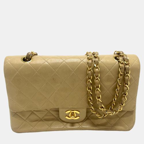 Chanel Beige Leather Medium Classic Double Flap Shoulder Bags - Chanel - Modalova