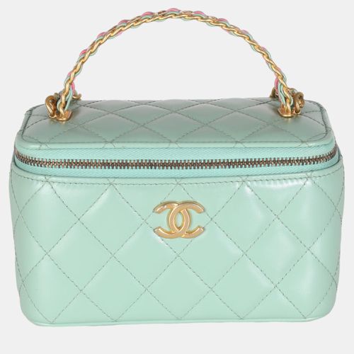 Chanel Green Quilted Lambskin Pick Me Up Vanity Case - Chanel - Modalova