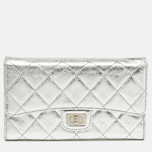 Chanel Silver Quilted Patent Leather Reissue Continental Wallet - Chanel - Modalova