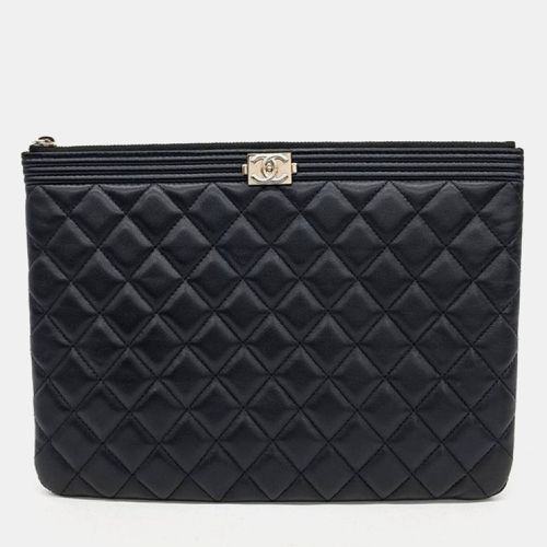 Chanel Lambskin Boy New Medium Clutch - Chanel - Modalova