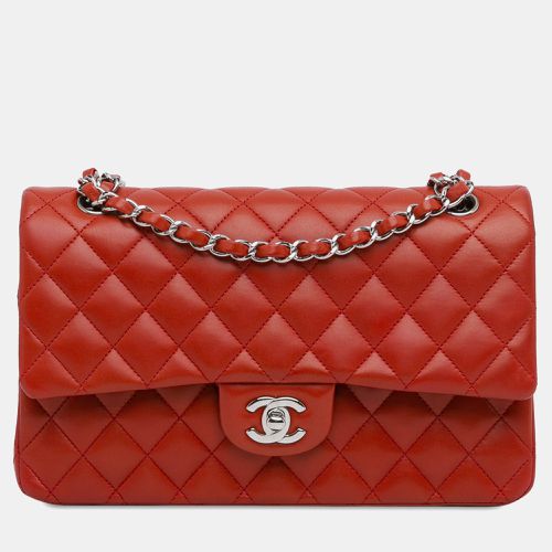 Chanel Red Lambskin Leather Medium Classic Double Flap Bag - Chanel - Modalova