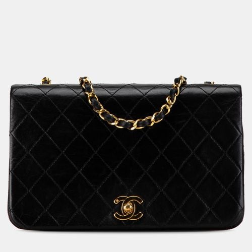 Chanel Black Lambskin Leather CC Quilted Full Flap Bag - Chanel - Modalova