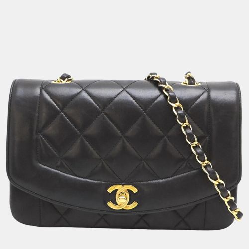 Chanel Black Leather Vintage Diana Shoulder Bag - Chanel - Modalova