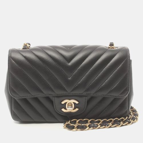 Chanel Black Leather Chevron Stitch Flap Shoulder Bag - Chanel - Modalova