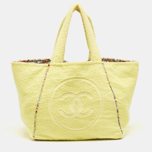 Chanel Yellow Terry Cloth CC Beach Tote w/Towel Set - Chanel - Modalova