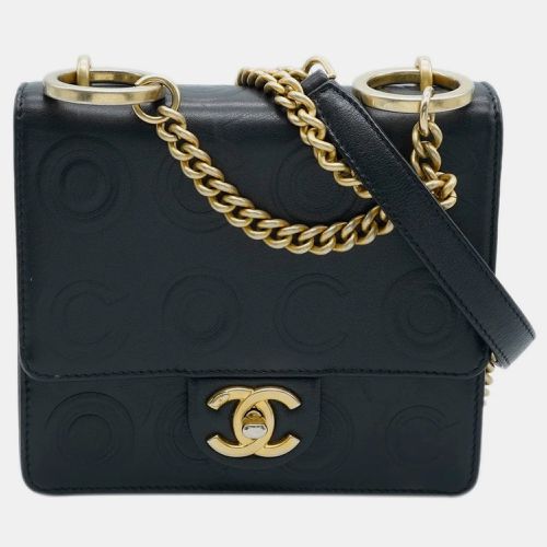 Embossed Lambskin Coco Square Flap Bag - Chanel - Modalova