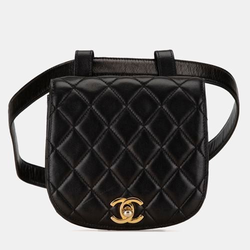 Chanel Black Quilted Lambskin Leather CC Belt Bag - Chanel - Modalova