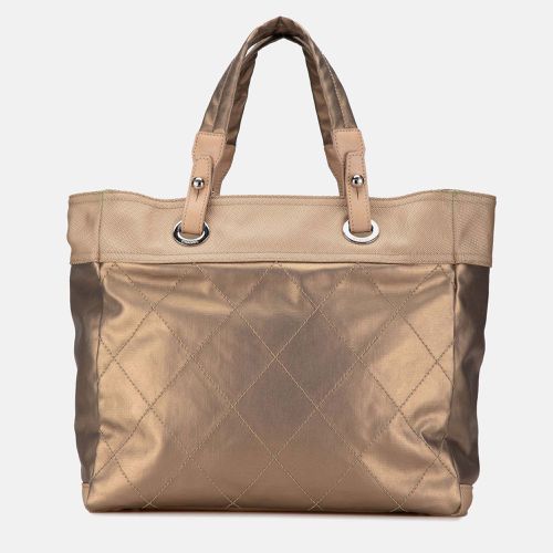 Chanel Gold Nylon Large Paris Biarritz Tote Bag - Chanel - Modalova