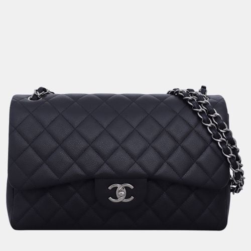 Dark Caviar Leather Jumbo Classic Double Flap Bag - Chanel - Modalova