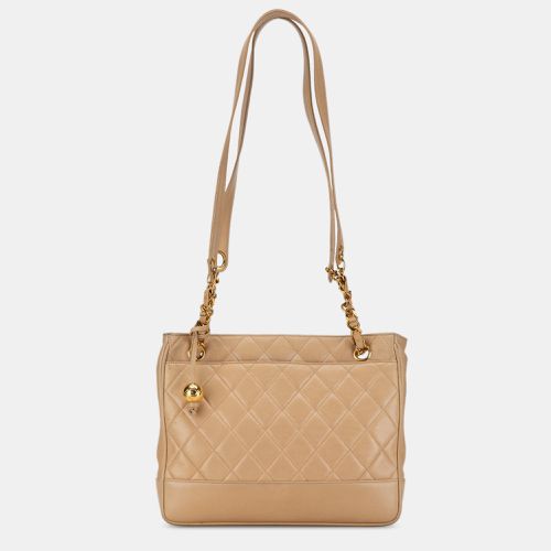 Chanel Beige Quilted Lambskin Shoulder Bag - Chanel - Modalova