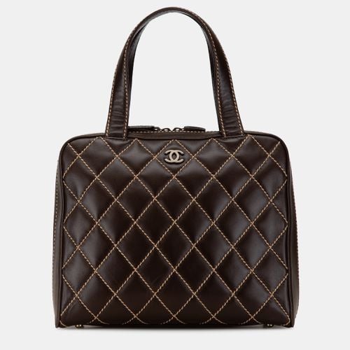 Leather Wild Stitch Handbag - Chanel - Modalova