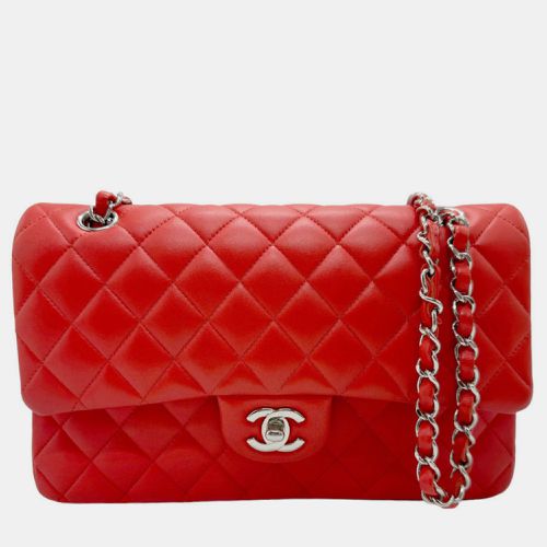 Chanel Red Leather Medium Classic Double Flap Shoulder Bag - Chanel - Modalova