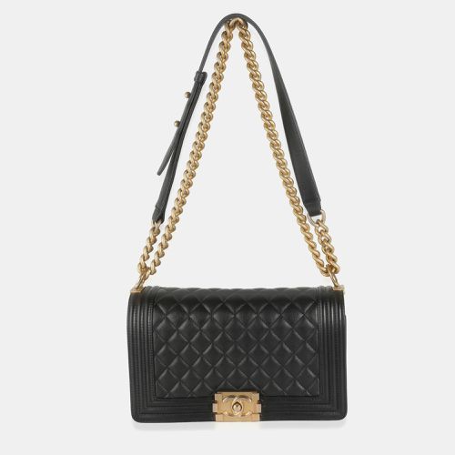 Quilted Lambskin Medium Boy Bag - Chanel - Modalova