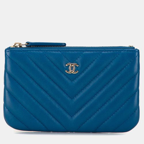 Chanel Blue Flat Caviar Chevron Quilted Small Pouch Case - Chanel - Modalova