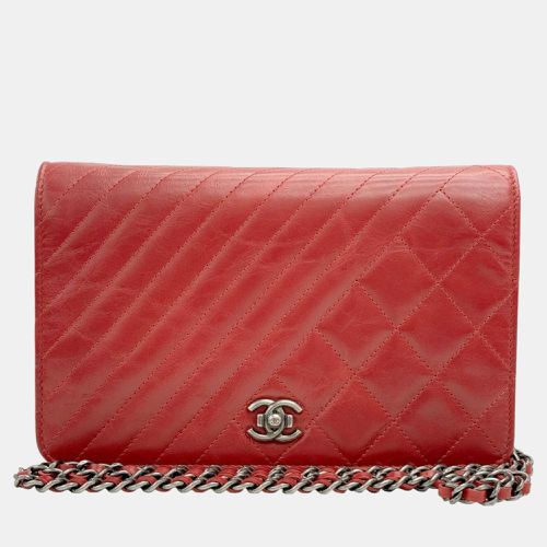 Chanel Red Calf Leather Matelasse Boy Chain Wallet - Chanel - Modalova