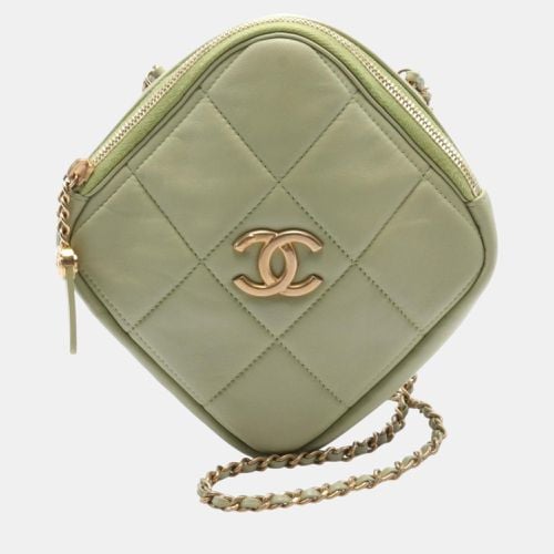 Chanel Green Leather Matelasse Shoulder Bag - Chanel - Modalova