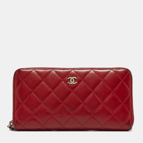 Chanel Red Quilted Leather CC Zip Continental Wallet - Chanel - Modalova