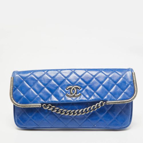 Quilted Aged Leather Chain Clutch - Chanel - Modalova