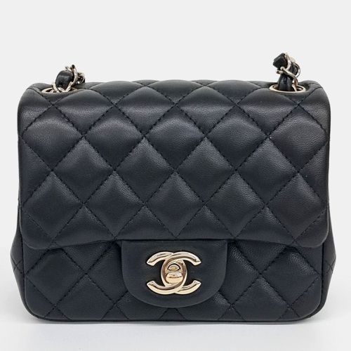 Petit Sac Lambskin Crossbody Bag - Chanel - Modalova