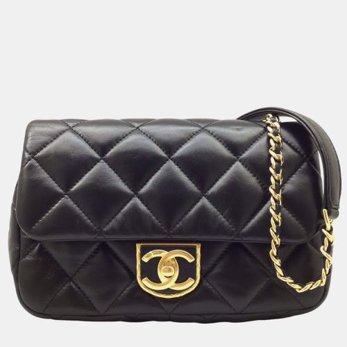 Chanel Ramsun Black Matelasse Flap Chain Shoulder Bag - Chanel - Modalova