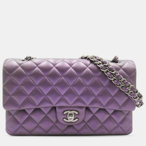 Chanel Medium Classic Iridescent Lambskin Double Flap - Chanel - Modalova