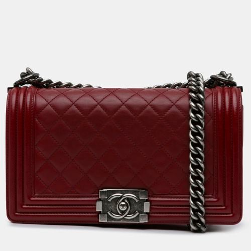 Chanel Maroon Leather Medium Lambskin Boy Flap Bag - Chanel - Modalova