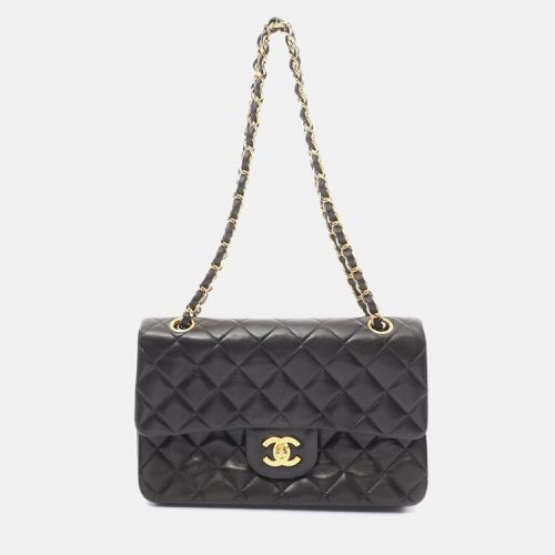 Lambskin Matelasse Double Flap Shoulder Bag - Chanel - Modalova