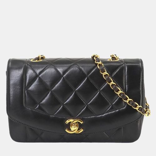 Leather Diana Matelasse 22 Chain Shoulder Bag - Chanel - Modalova