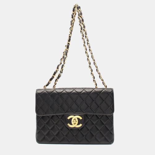 Chanel Black Lambskin (Sheepskin) Deca Matelasse 30 Shoulder Bag - Chanel - Modalova