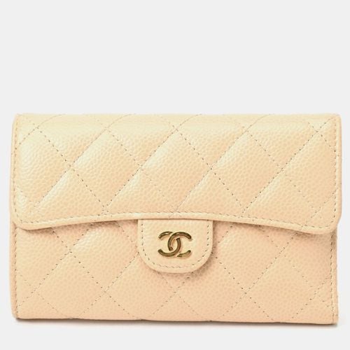 Caviar Skin Matelasse Medium Flap Wallet - Chanel - Modalova