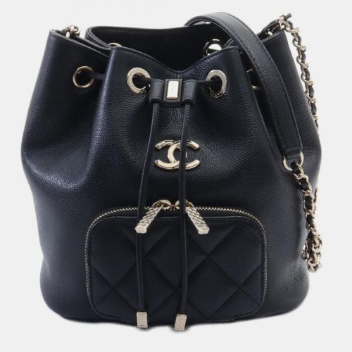 Chanel Black Caviar Skin (Grained Calf) Matelasse Bucket Bag - Chanel - Modalova