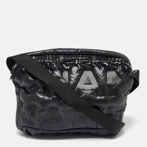 Chanel Black Embossed Nylon Doudoune Crossbody Bag - Chanel - Modalova